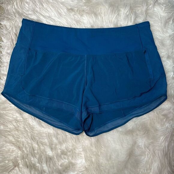 Lululemon Mind Over Miles Short - Picture 4 of 7